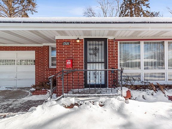 5th image of 1926 Liberty Ln