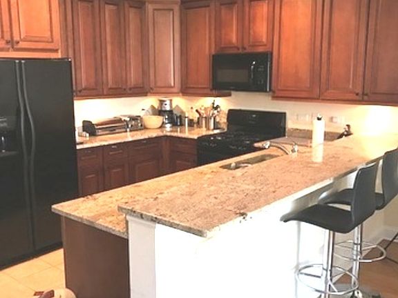 2nd image of 15 Clay Ave Unit 303