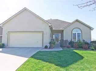 306 Alexander Creek Ct, Raymore, MO 64083