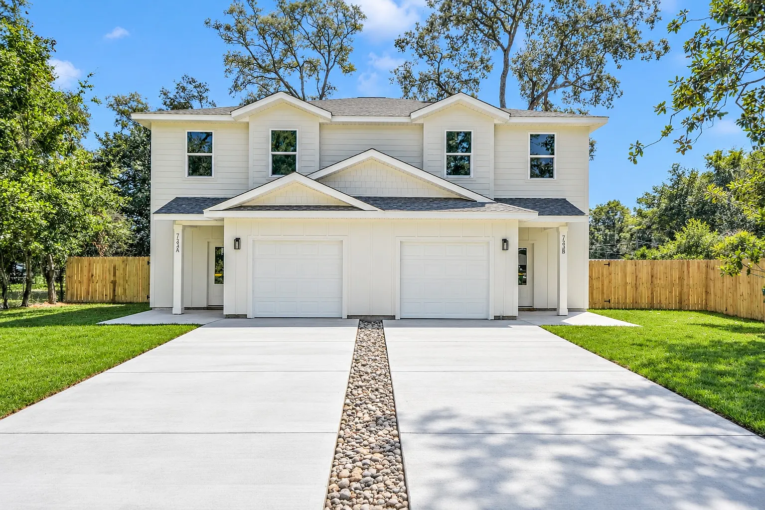 3 bed, 2.5 bath, 1624 sqft, $2,650 — Photo 1