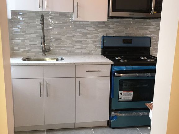 4th image of 4535 46th St APT 1G