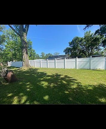 4th image of 20621 Texas St