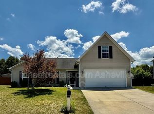 210 Mud Creek Rd, Fletcher, NC 28732
