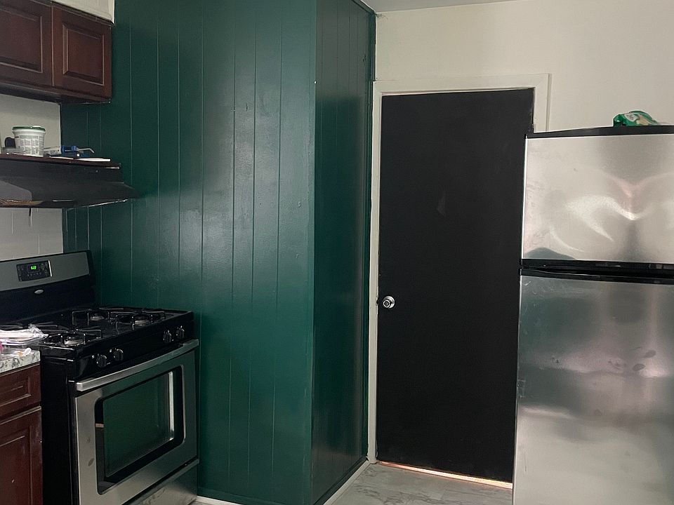1st image of 174 Boyd Ave #1