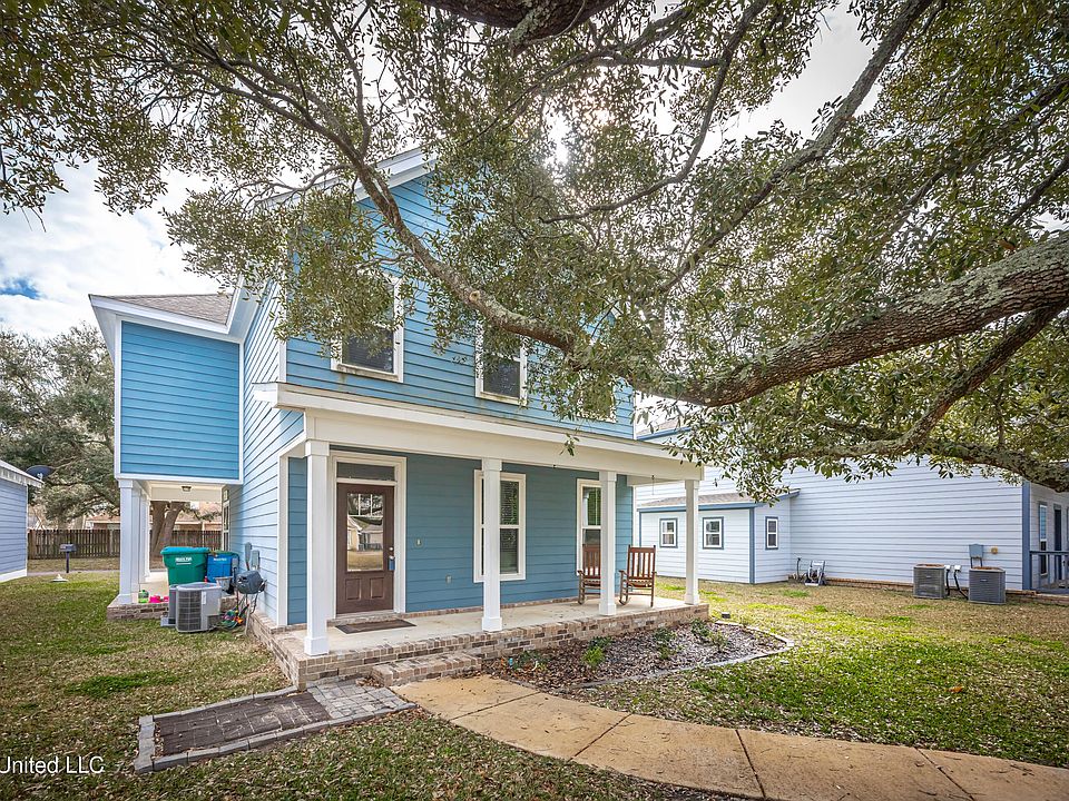 1st image of 16 Sweetgrass Ln