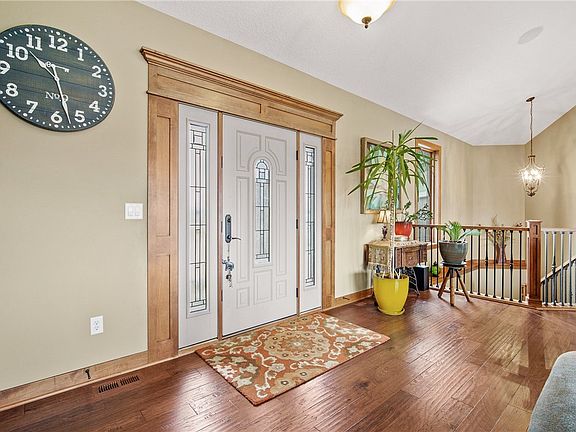 2nd image of 8029 NE 50th Ave