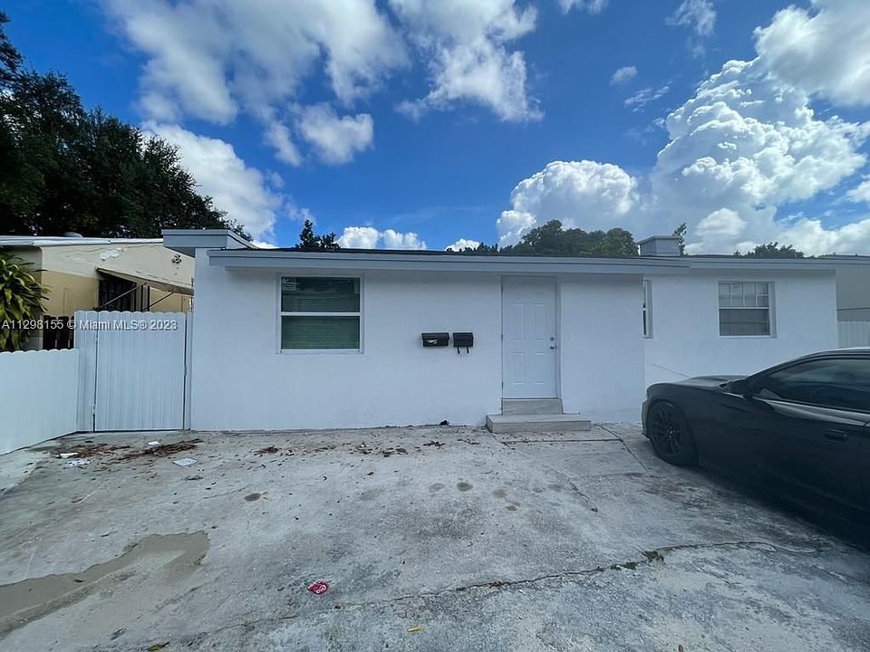 1st image of 2501 NW 22nd Ave #5