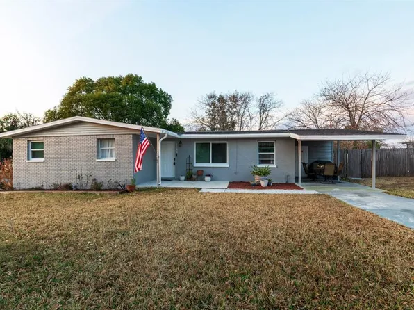 1300 NE 6th St, Mulberry, FL 33860