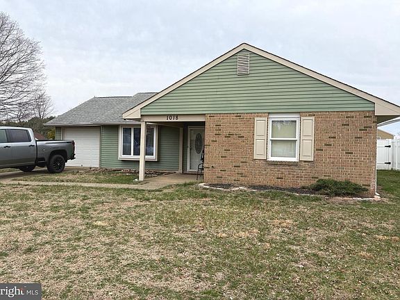 2nd image of 1018 Micawber Dr