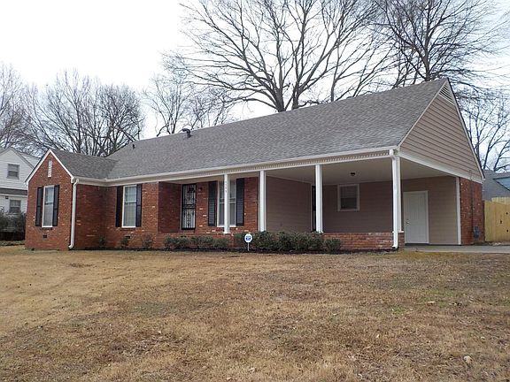 3rd image of 4599 Craigmont Dr