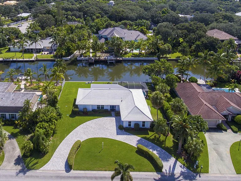 1636 Indian Bay Dr — Photo 34