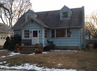 84 Fairchild Ave, Morris Plains, NJ 07950