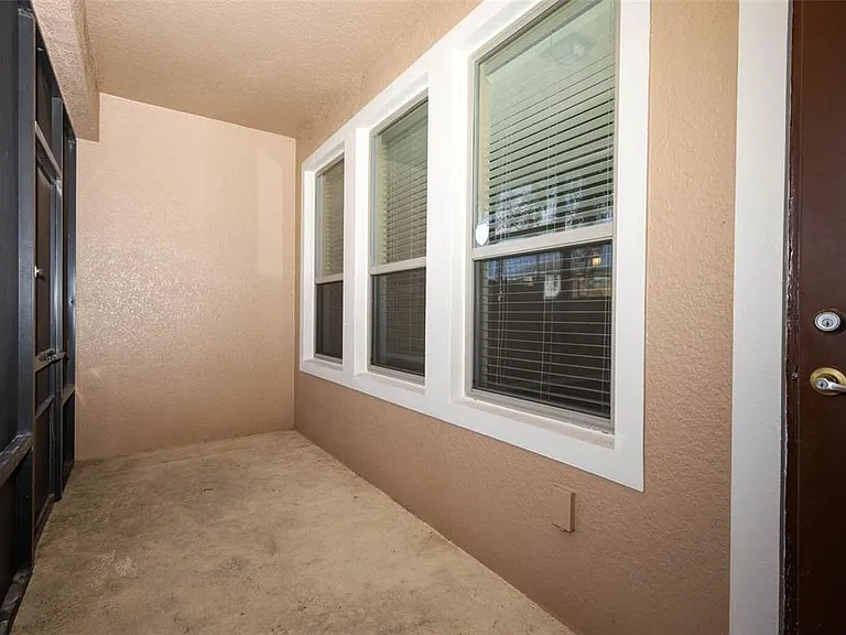 234 Merry Brook Cir — Photo 15