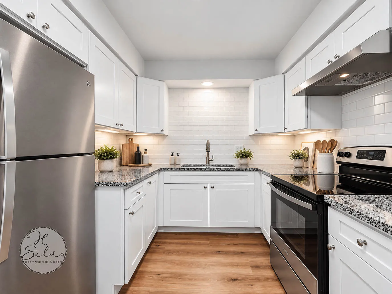 3 bed, 1150 sqft, $1,900 — Photo 4