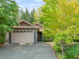 354 Davis Ave, Parksville, BC V9P2V4