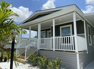 7300 20th St #197, Vero Beach, FL 32966