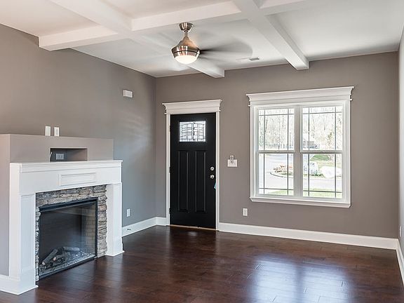 4th image of 114 Georgetown Dr #21