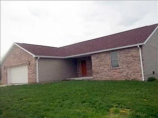 1060 Deer Field Dr photo 1