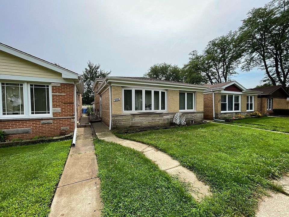 1st image of 4253 W Devon Ave