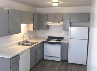 520 Rio Pecos Dr #5, Aztec, NM 87410