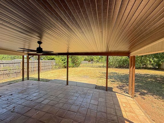 4th image of 10416 Ridgeview Dr