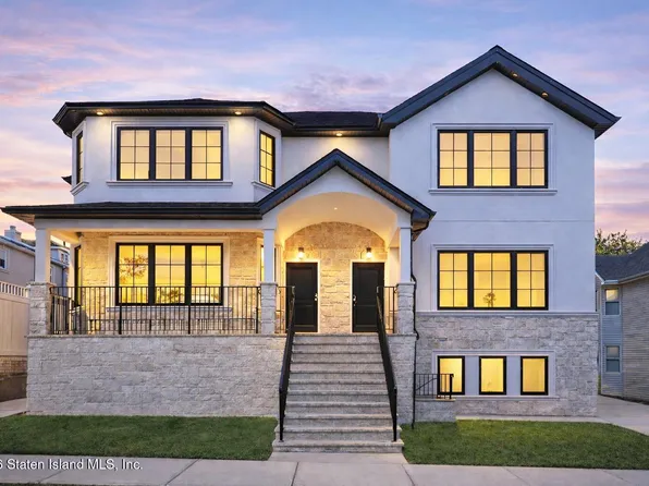 425 Philip Ave, Staten Island, NY 10312