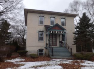 122 W Main St, Glenwood, IL