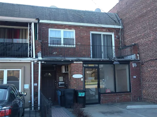 24110 140th Ave, Rosedale, NY 11422