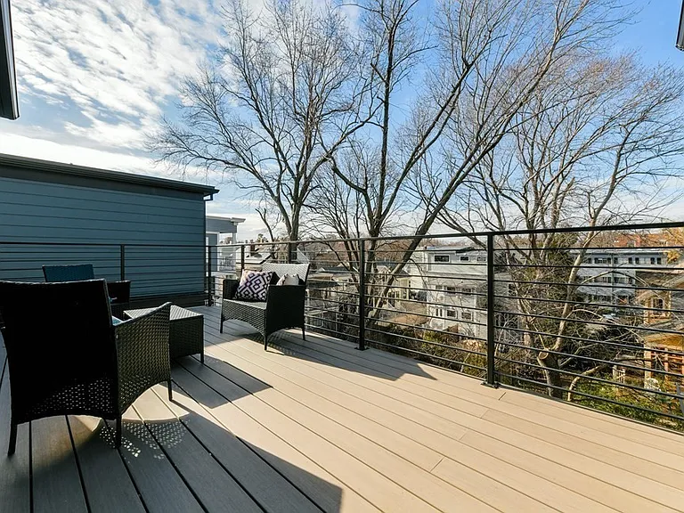 227 Prospect St #1 — Photo 15