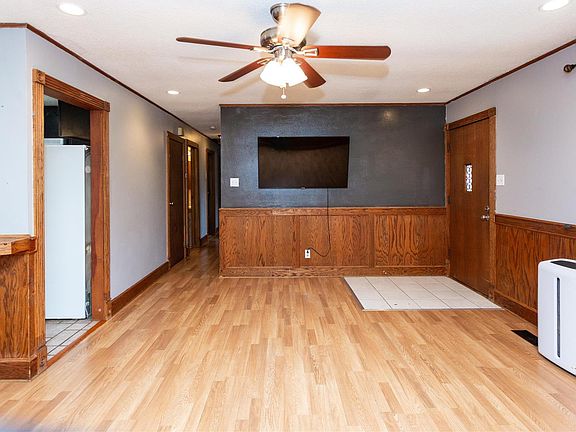 2nd image of 1705 Scenic Meadows Dr
