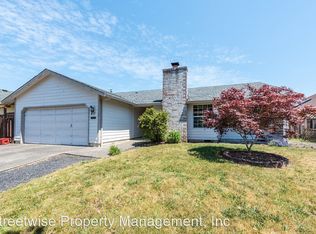 2218 SE 74th Ave, Hillsboro, OR 97123