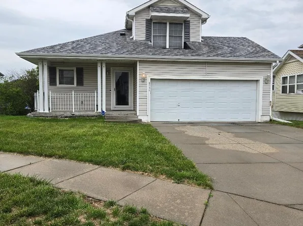 4555 Meredith Ave, Omaha, NE 68104