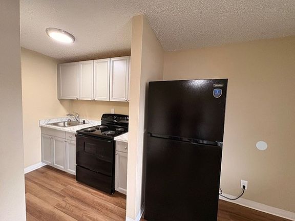 4th image of 15121 Washington Ave SW #11