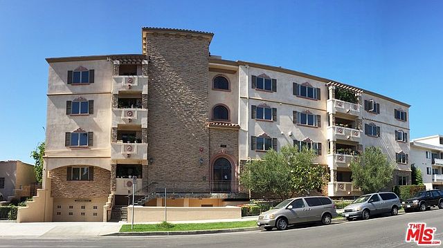 1st image of 5057 Maplewood #102