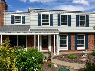 123 Morrison Dr, Pittsburgh, PA 15216