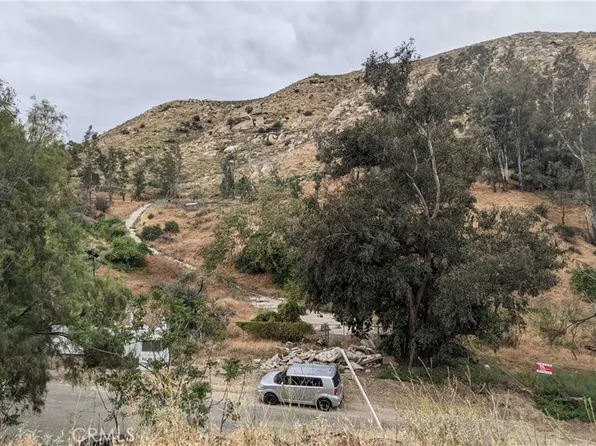 9335 Reche Canyon Rd, Colton, CA 92324