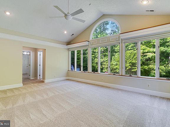 3rd image of 37287 E Lakeland Dr