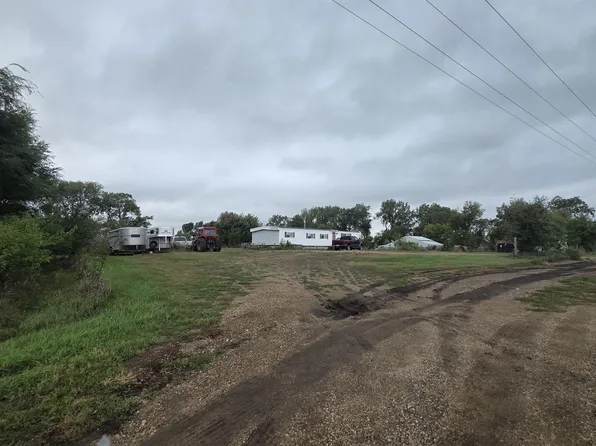 22741 470th Ave, Colman, SD 57017