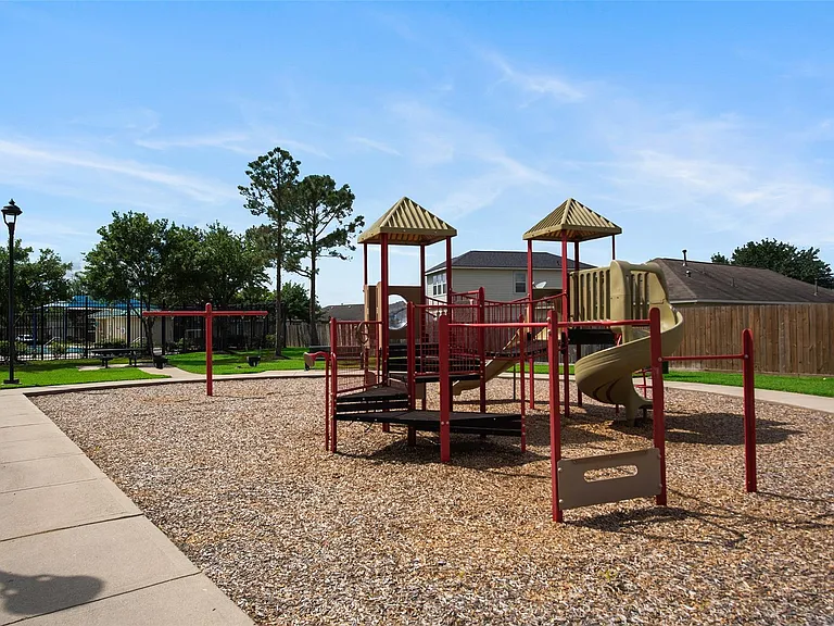 7939 Yaupon View Dr — Photo 19