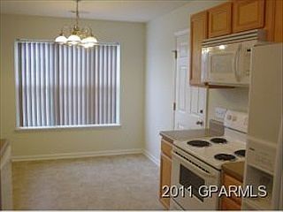 5th image of 1404 Westpark Dr