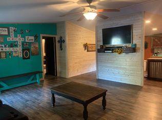 111 Lago Ln, Gun Barrel City, TX 75156