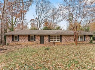 136 Holly Cir, Greer, SC 29651