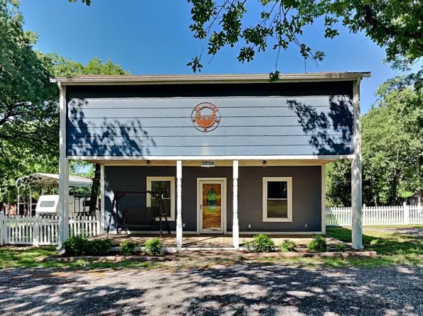5729 Wilson Rd, Fort Worth, TX 76140