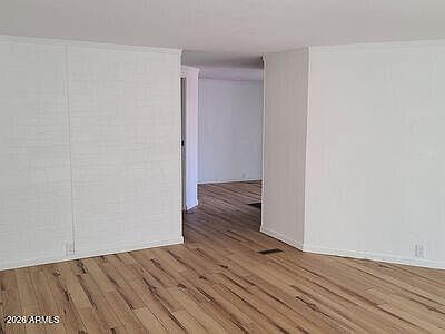 4th image of 5950 W MISSOURI Avenue #165