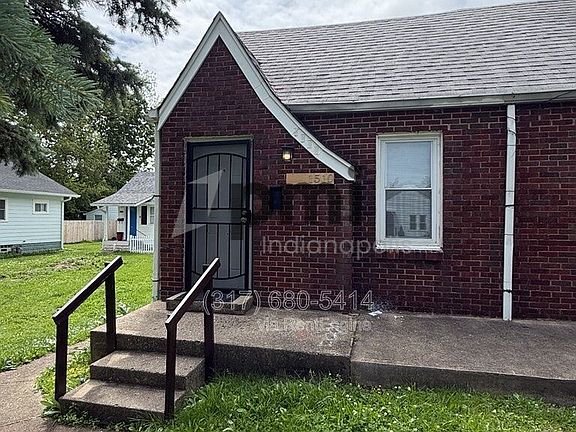 3rd image of 1512 N Gladstone Ave #1510