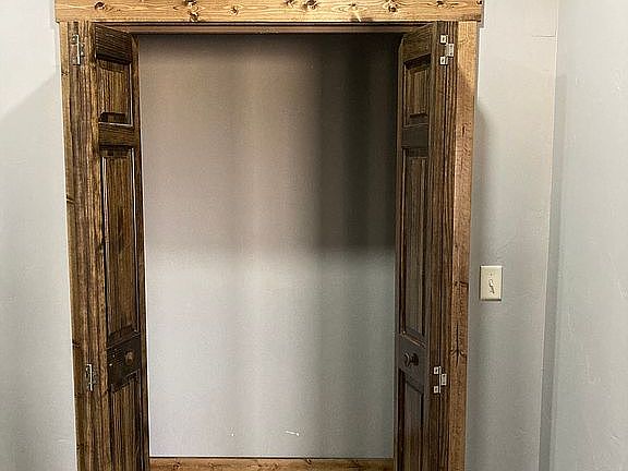 Crawlspace access. 