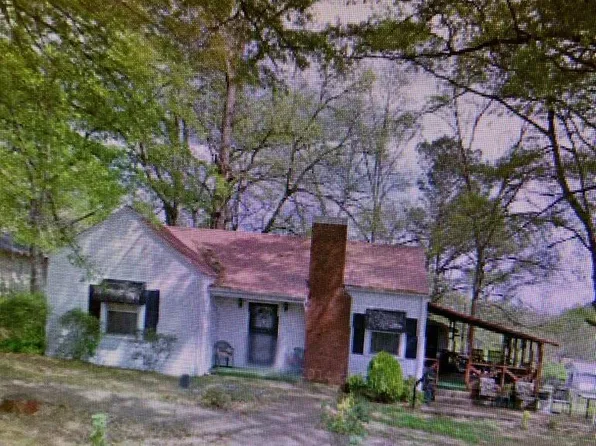 342 2nd St NE, Carbon Hill, AL 35549