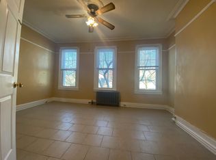 71-16 70th St, Ridgewood, NY 11385