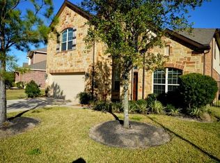 9422 Briscoe Bend Ln, Cypress, TX 77433