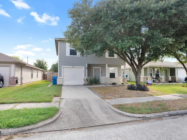 21214 Wortham Oaks Dr, Humble, TX 77338